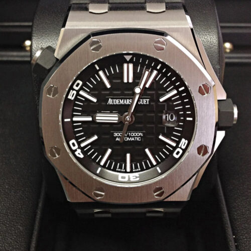 1DF338AE-5B72-404E-9C67-2E526B96DCF5.jpg AUDEMARS PIGUET ROYAL OAK "OFFSHORE"