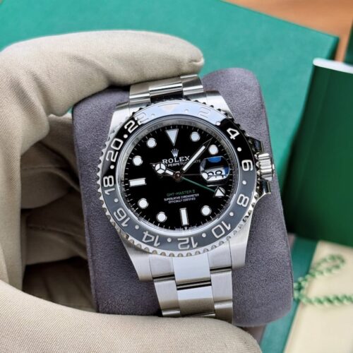 20538BBE-34C3-429D-AE6F-AA0B3221BE1C.jpg ROLEX GMT-MASTER II OYSTER "BRUCE WAYNE"