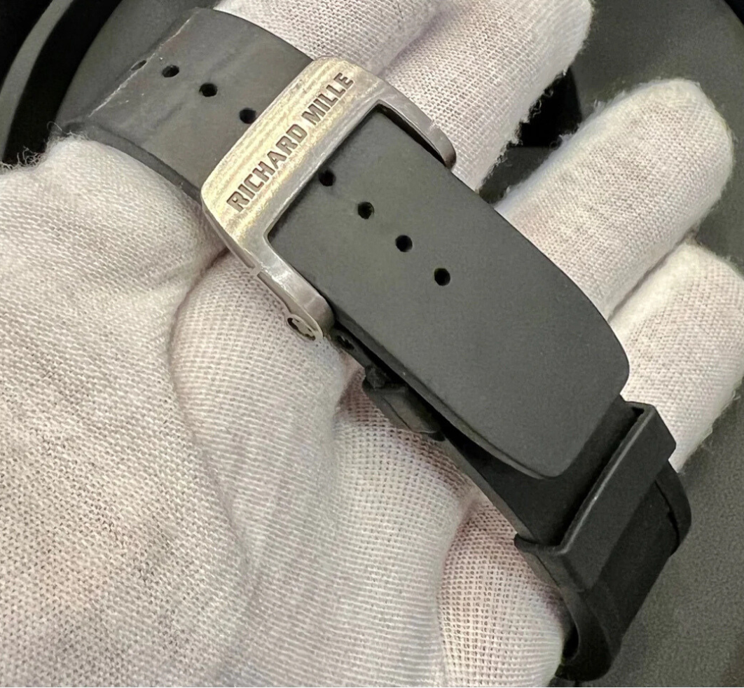 RICHARD MILLE GREY CARBON - Image 4