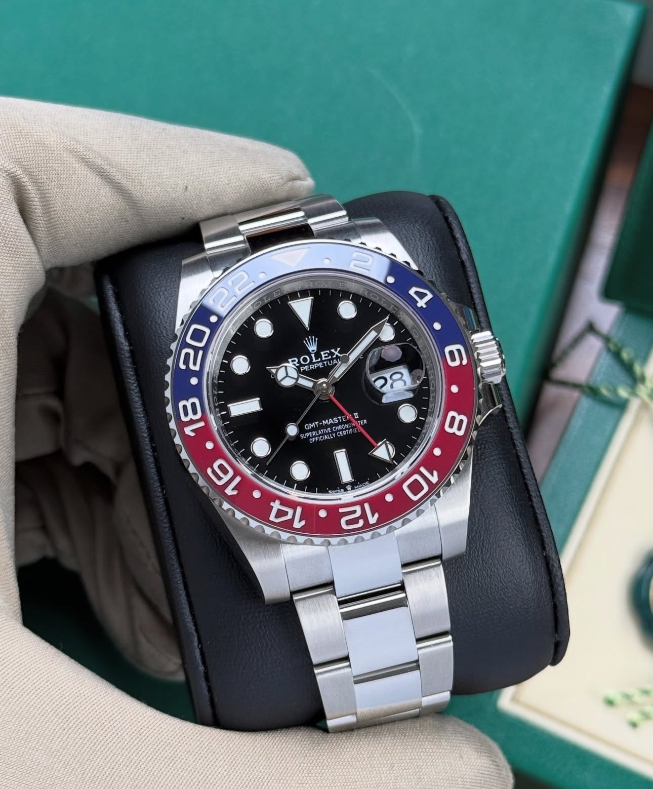 ROLEX GMT MASTER II PEPSI - Image 2