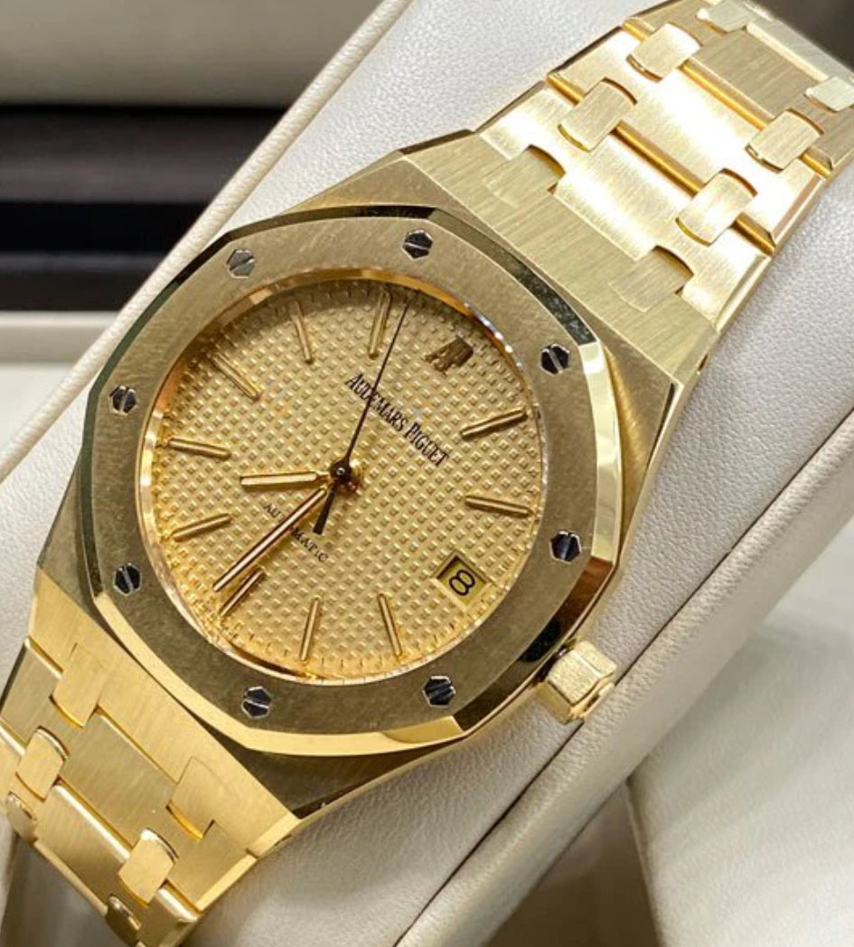 AUDEMARS PIGUET ROYAL OAK GOLD - Image 2