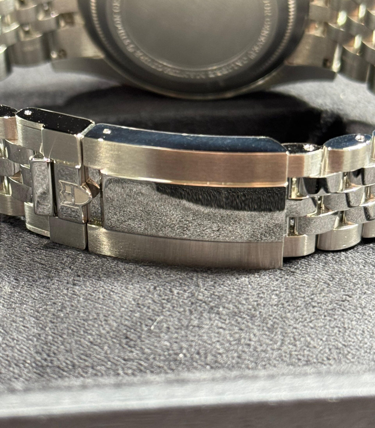 TUDOR BLACK BAY PANDA CHRONO - Image 3