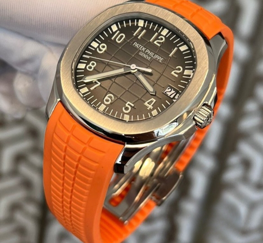 PATEK PHILIPPE AQUANAUT ORANGE - Image 2