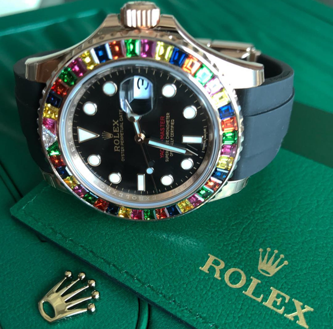 ROLEX YACHT-MASTER OYSTERFLEX RAINBOW - Image 3