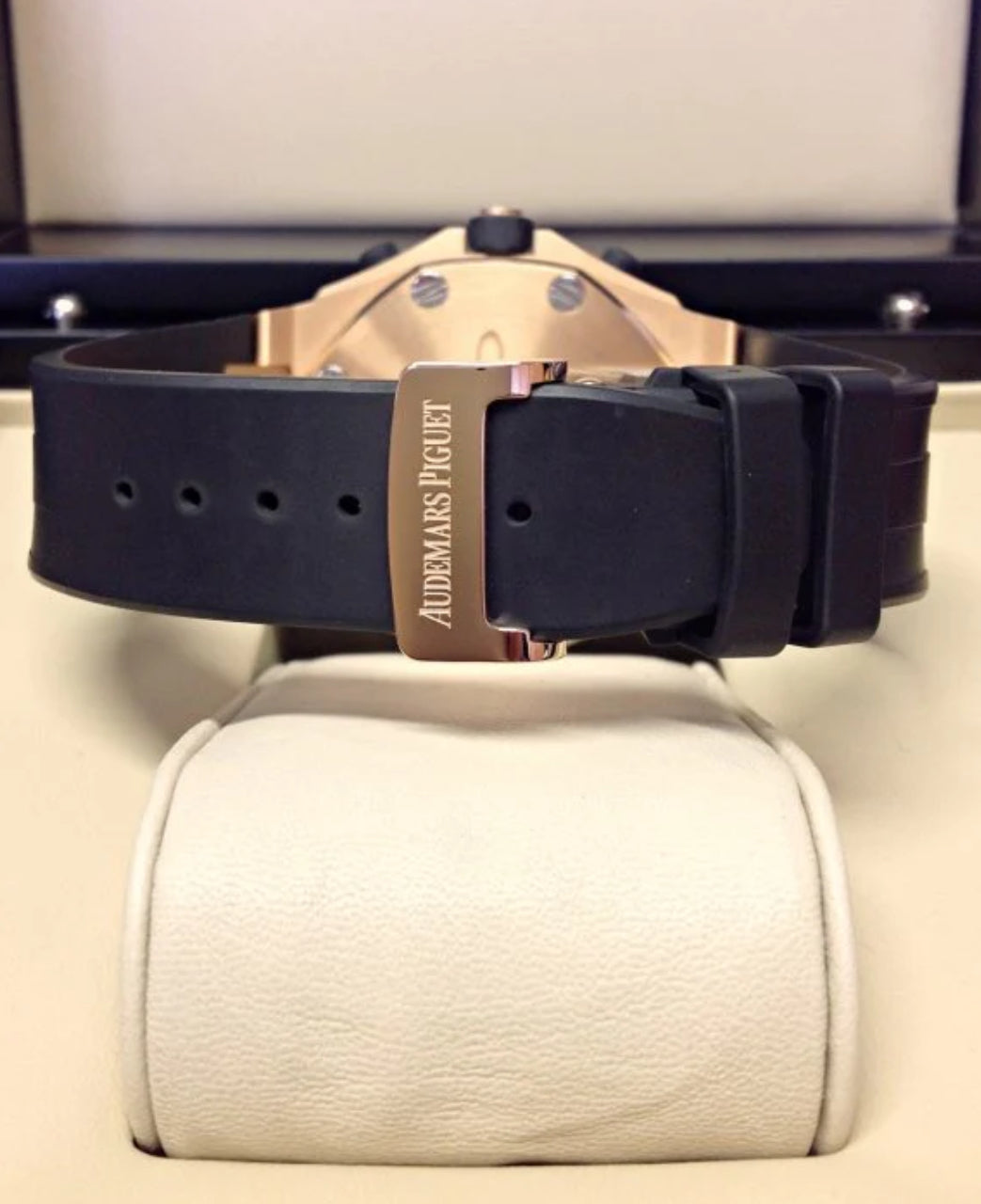 AUDEMARS PIGUET ROYAL OAK OFFSHORE CHRONOGRAPH ROSE GOLD - Image 3