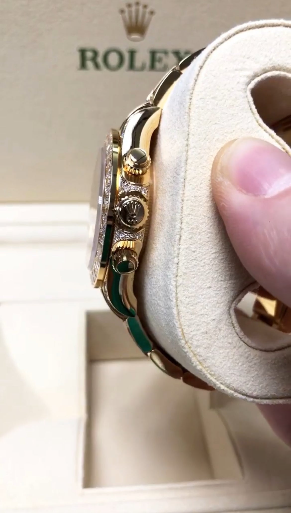 ROLEX DAYTONA "EYE OF THE TIGER" - Image 2