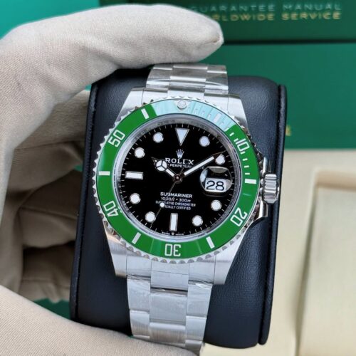 ACD82B6F-16E0-4308-8471-15759EF2FDF3.jpg ROLEX SUBMARINER DATE STARBUCKS