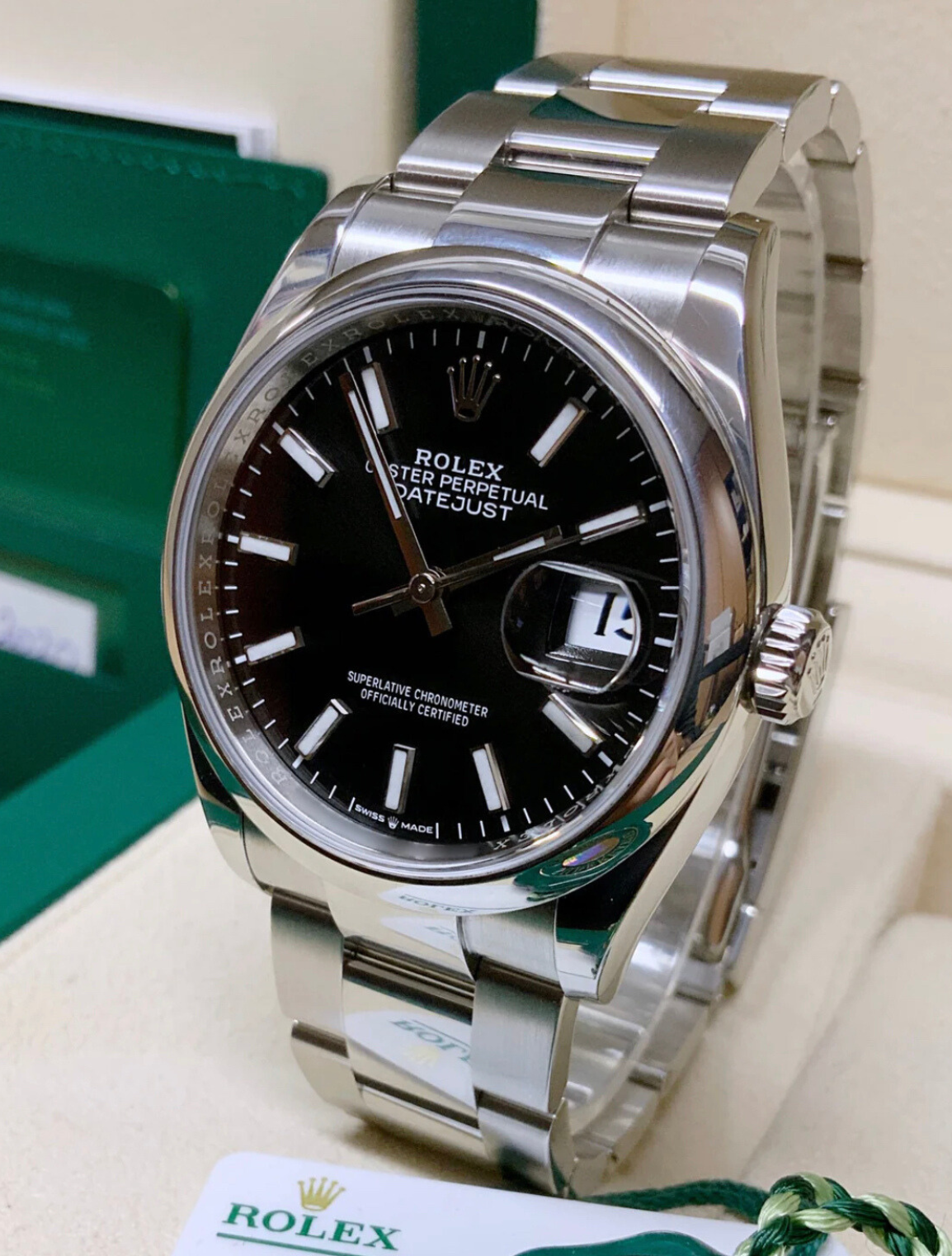 ROLEX DATEJUST OYSTER BLACK DIAL - Image 2