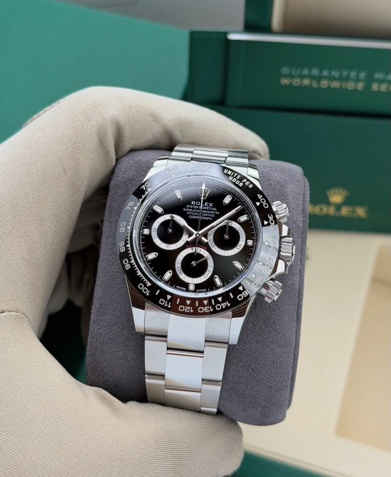 ROLEX DAYTONA CERAMIC FULL BLACK - Image 2