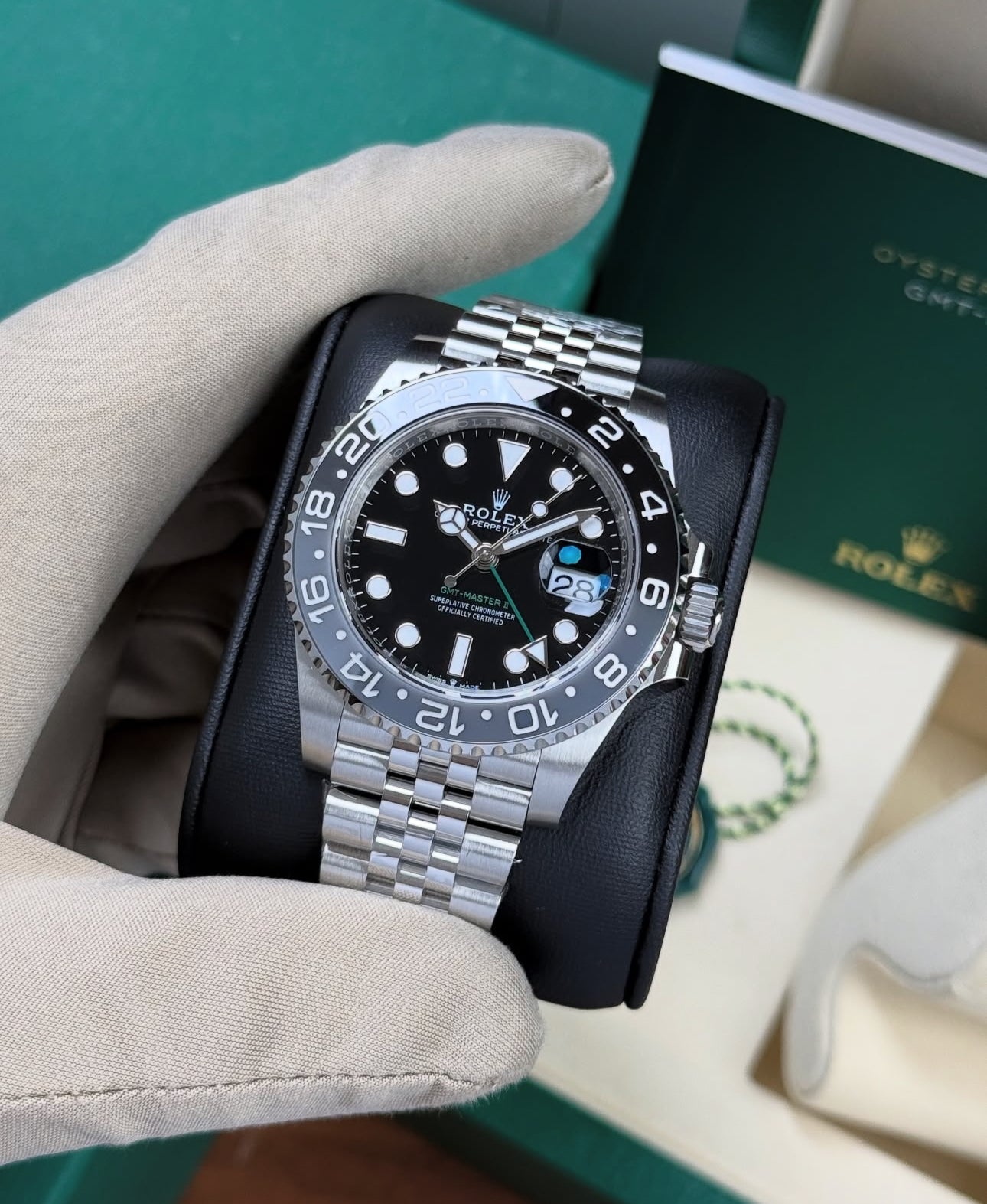 ROLEX GMT-MASTER II JUBILEE "BRUCE WAYNE" - Image 2