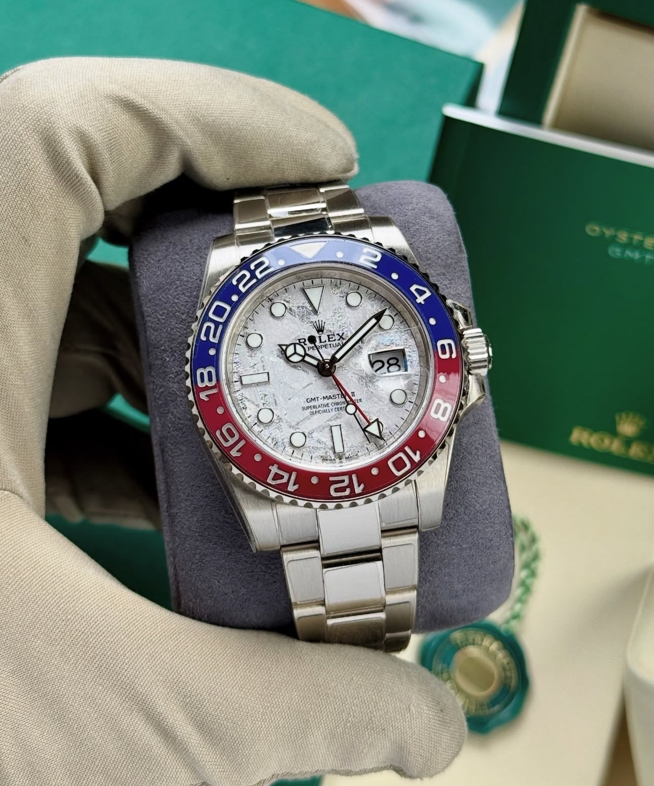 ROLEX GMT MASTER II PEPSI METEORITE - Image 2
