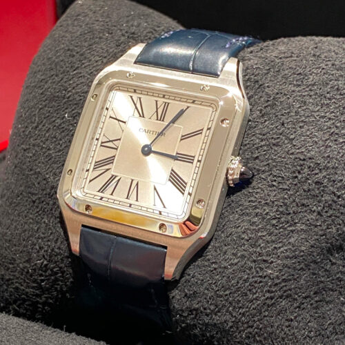 FullSizeRender_110dccf8-4355-469f-8e42-0e9a57db7446.jpg CARTIER SANTOS DUMONT NAVY BLUE LEATHER