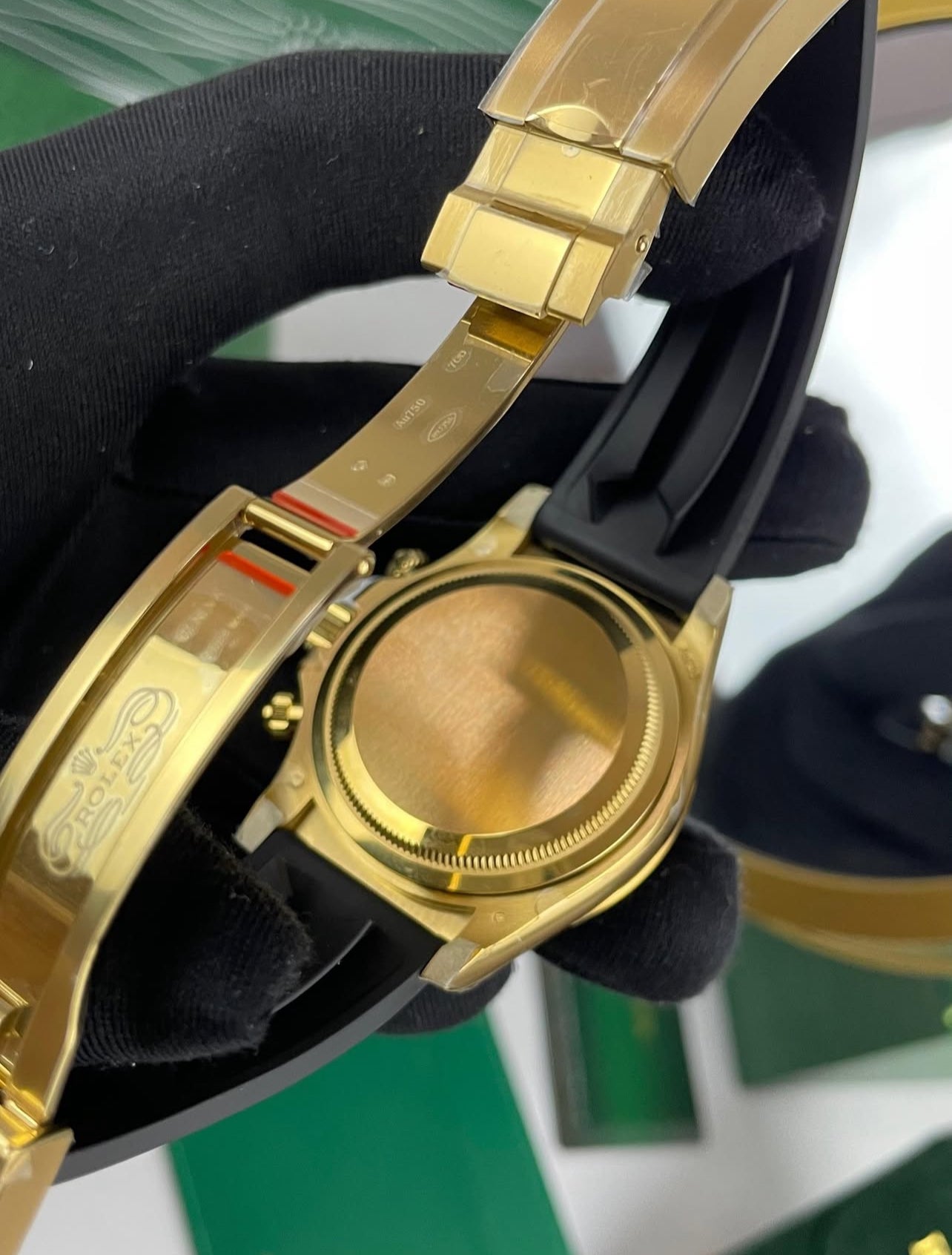 ROLEX DAYTONA YELLOW GOLD TIFFANY “2025” - Image 3
