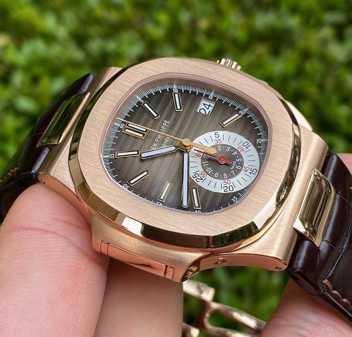 PATEK PHILIPPE NAUTILUS "DARK BROWN" - Image 2