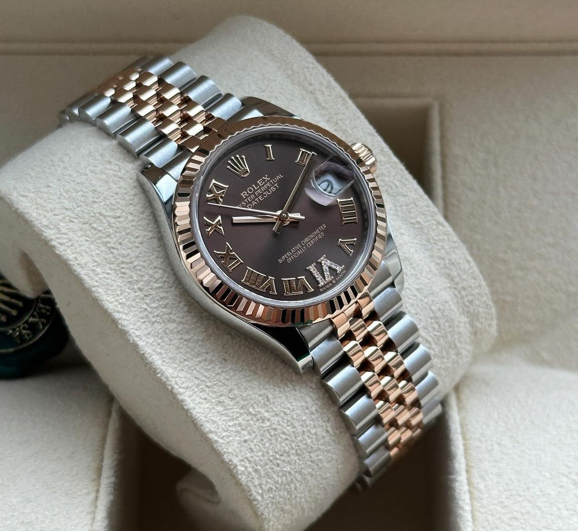 ROLEX DATEJUST JUBILEE GOLD CHOCOLATE ROMAN - Image 2