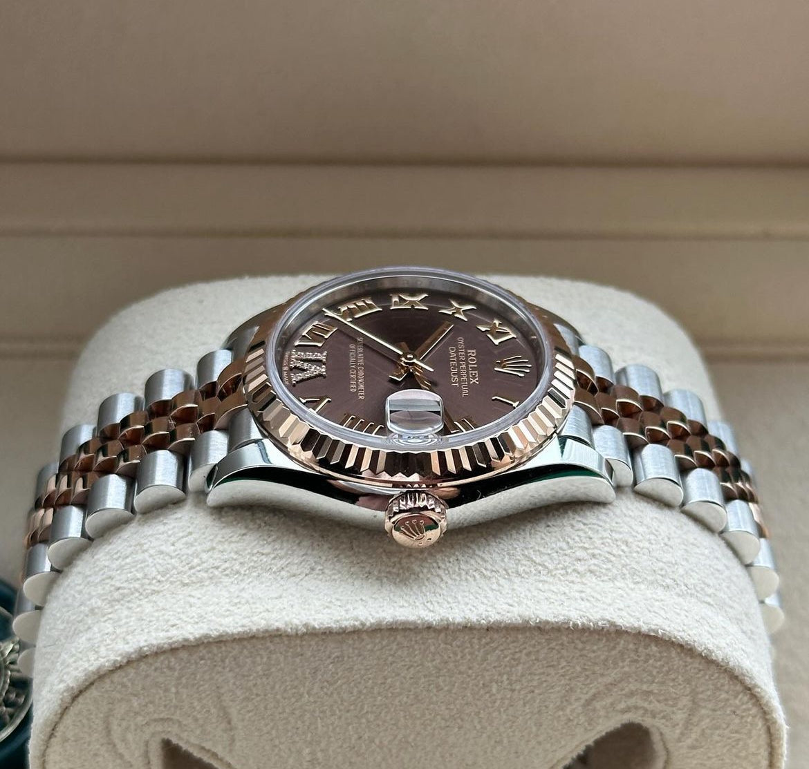 ROLEX DATEJUST JUBILEE GOLD CHOCOLATE ROMAN - Image 3