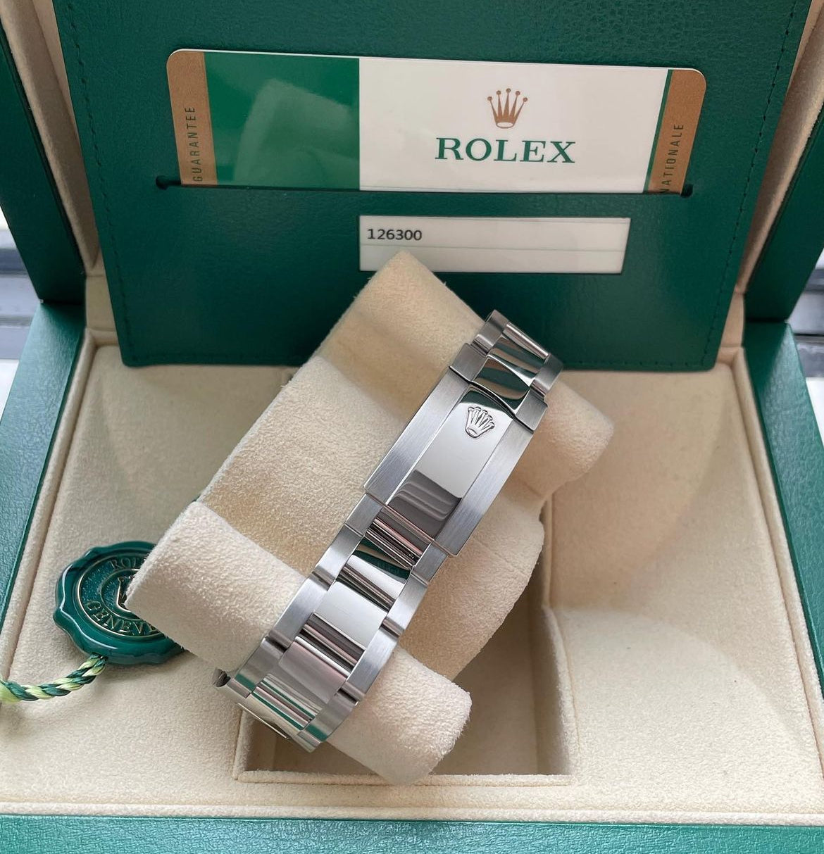 ROLEX DATEJUST OYSTER SILVER DIAL - Image 3