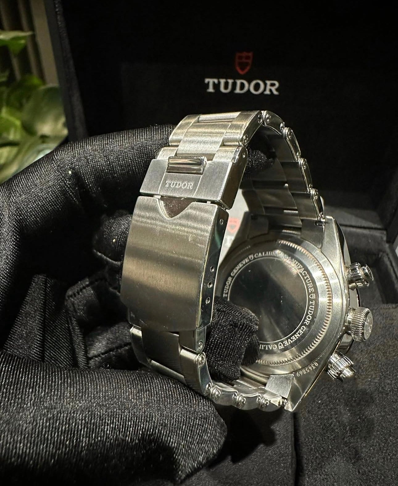 TUDOR HERITAGE CHRONO INVERTED PANDA - Image 5