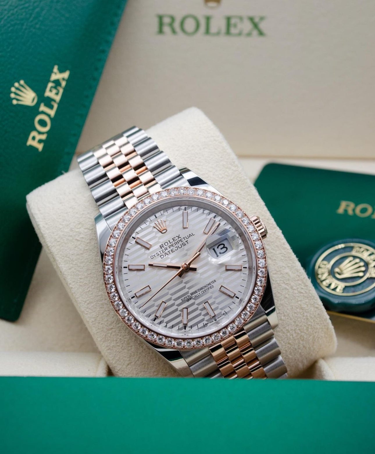 ROLEX DATEJUST JUBILEE BEZEL DIAMOND ROSE' - Image 2