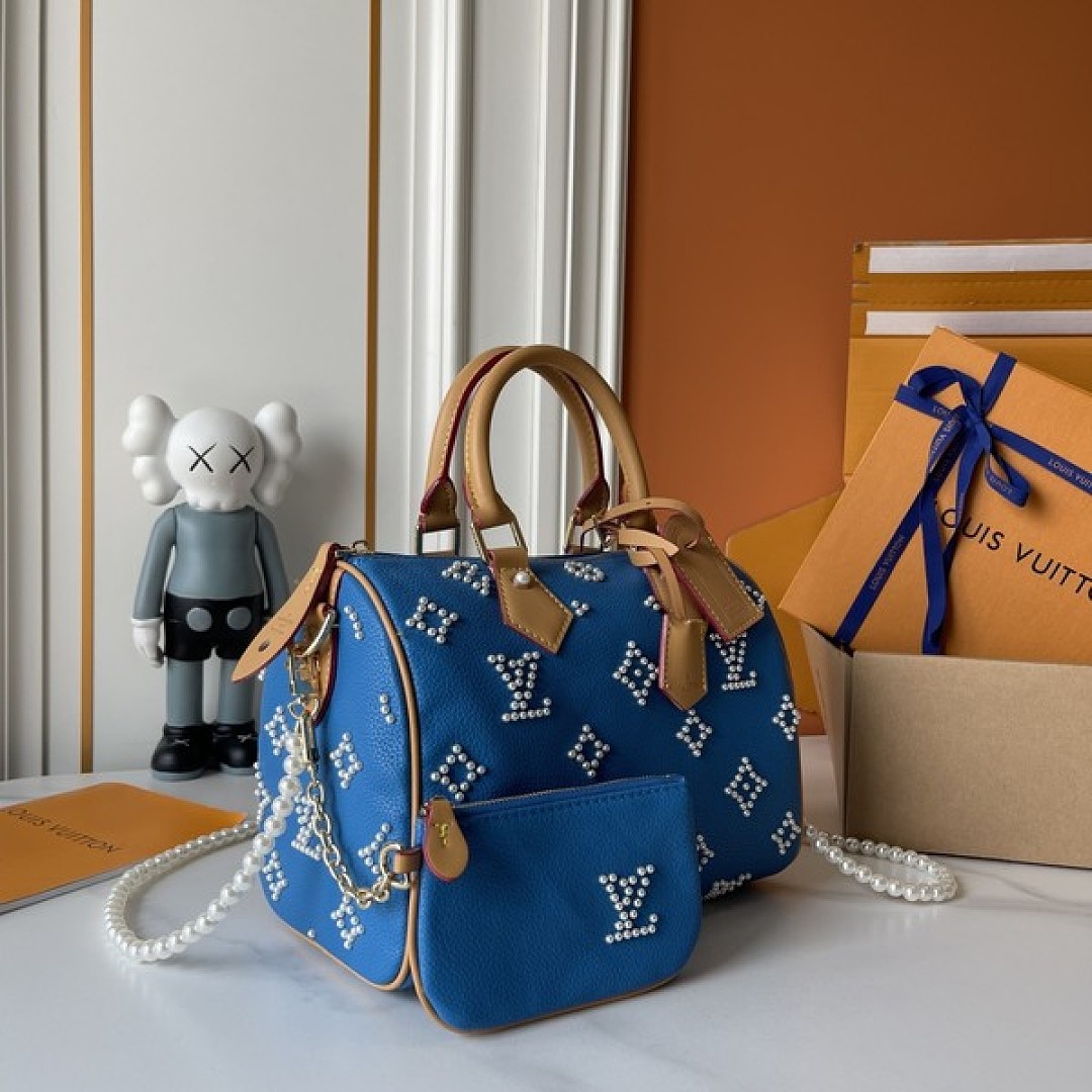 Louis Vuitton Speedy-Style Beaded Bag 25 — Royal Blue - Image 2
