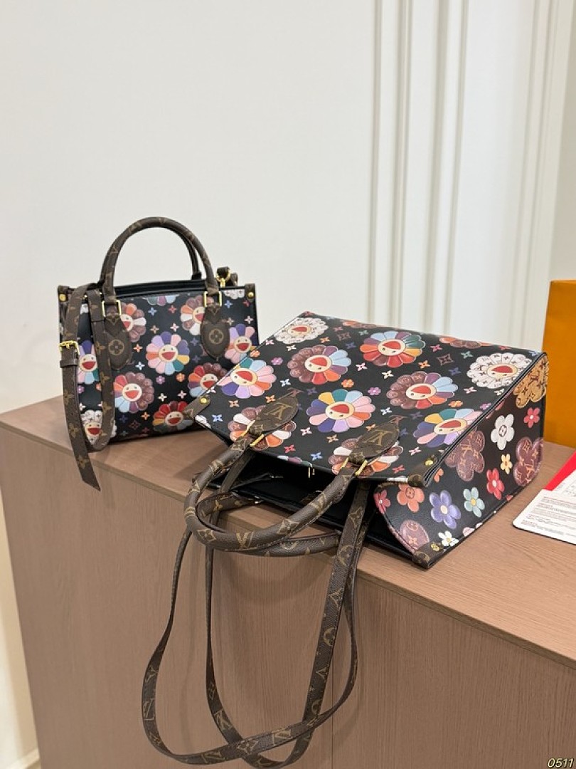 Louis Vuitton OnTheGo-Style Floral Tote — Black & Multicolour - Image 8