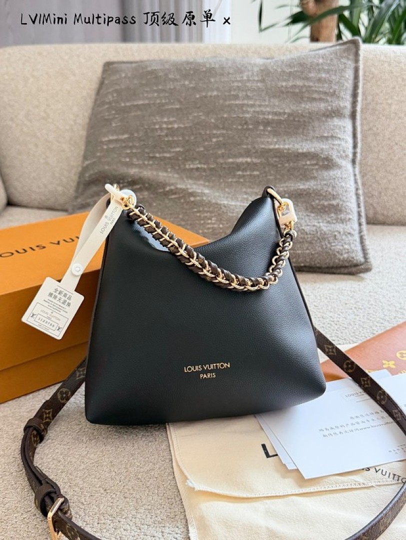 Louis Vuitton Multipass-Style Chain Shoulder Bag — Black