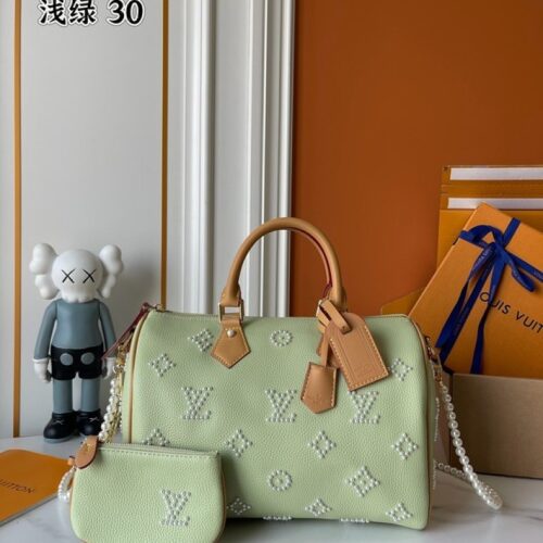 5b2025ba5c Louis Vuitton Speedy-Style Beaded Bag 30 — Light Green