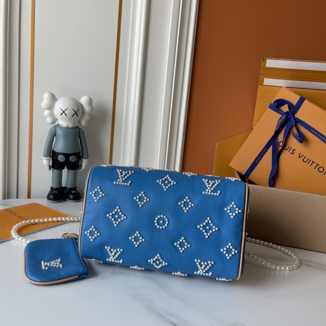 Louis Vuitton Speedy-Style Beaded Bag 25 — Royal Blue - Image 5