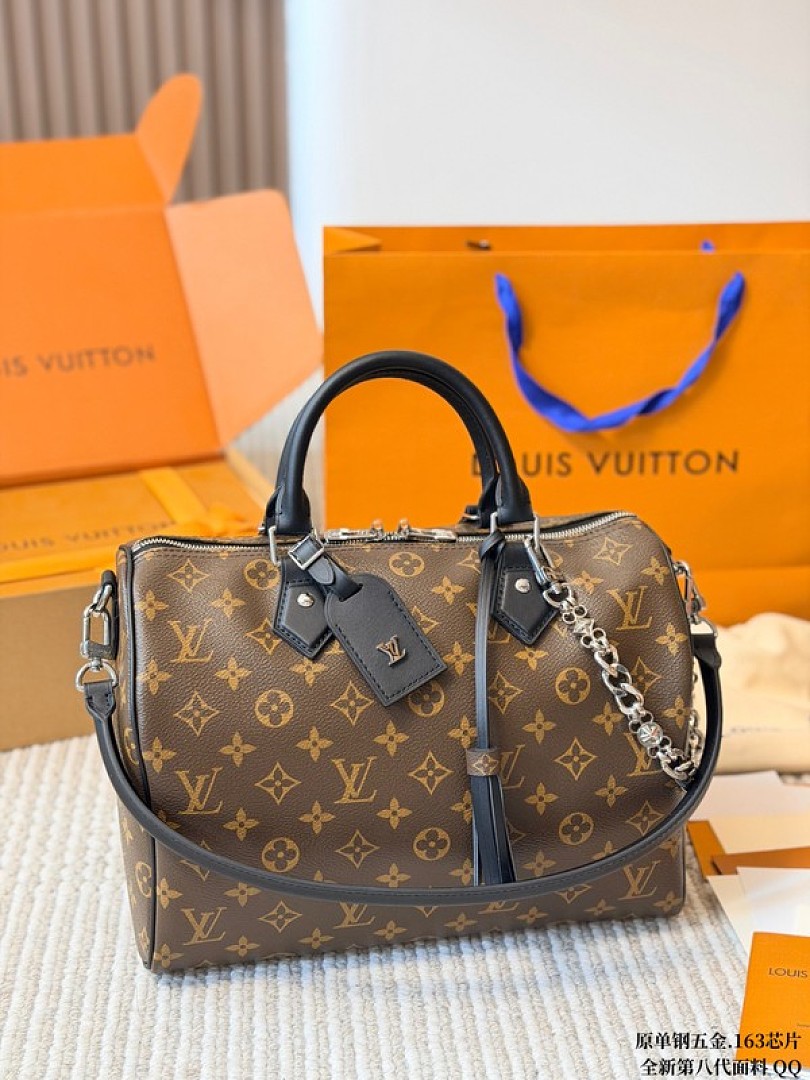 Louis Vuitton Speedy-Style Monogram Bag with Black Trim — Brown & Black - Image 5