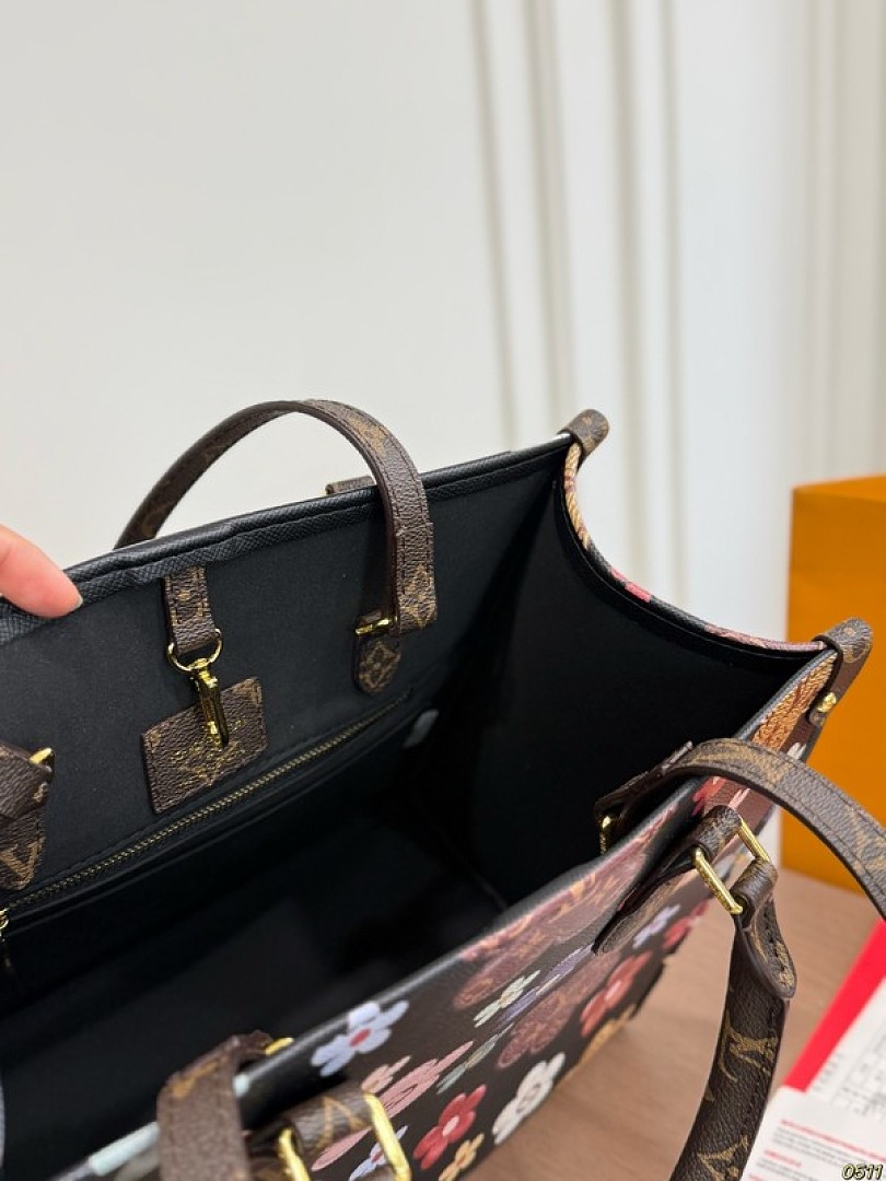 Louis Vuitton OnTheGo-Style Floral Tote — Black & Multicolour - Image 9