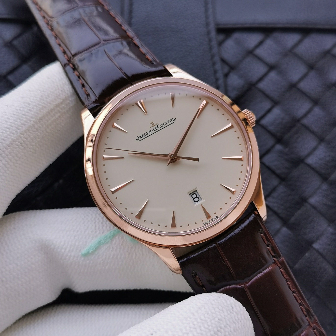 Jaeger-LeCoultre Master Control 40 mm Watch – IW-0472