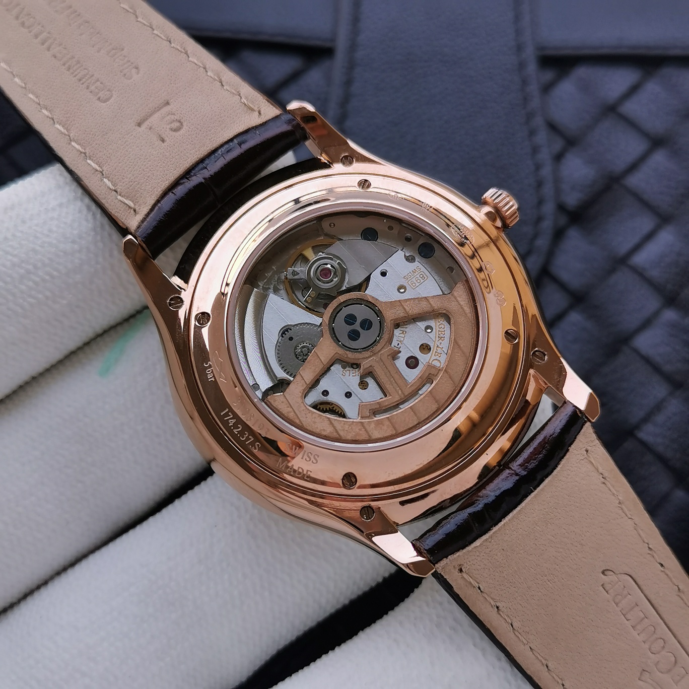 Jaeger-LeCoultre Master Control 40 mm Watch – IW-0472 - Image 8