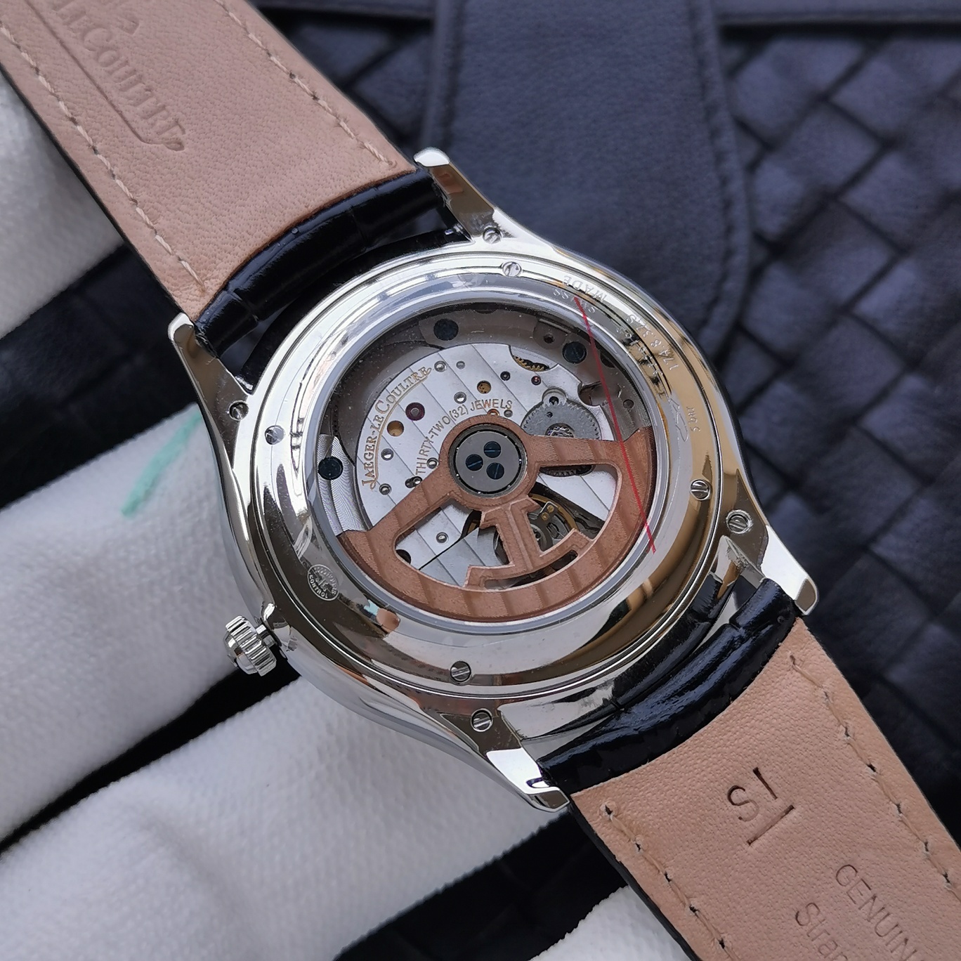 Jaeger-LeCoultre Master Control 40 mm Watch – IW-0470 - Image 7
