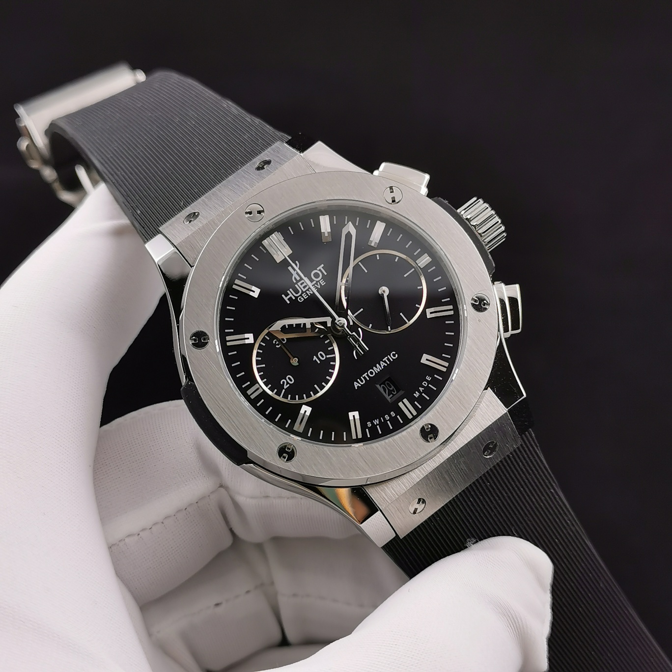 Hublot Classic Chronograph 45 mm Watch – IW-0352