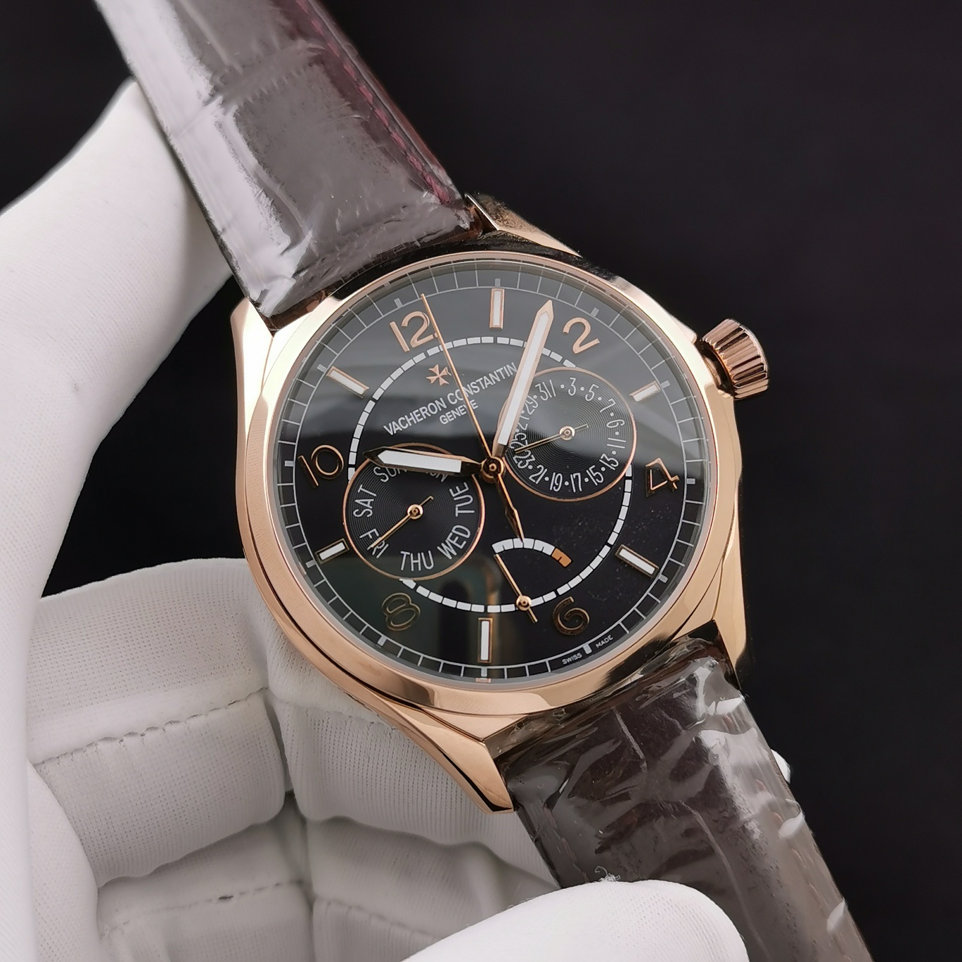 Classic Luminous Watch – IW-0896