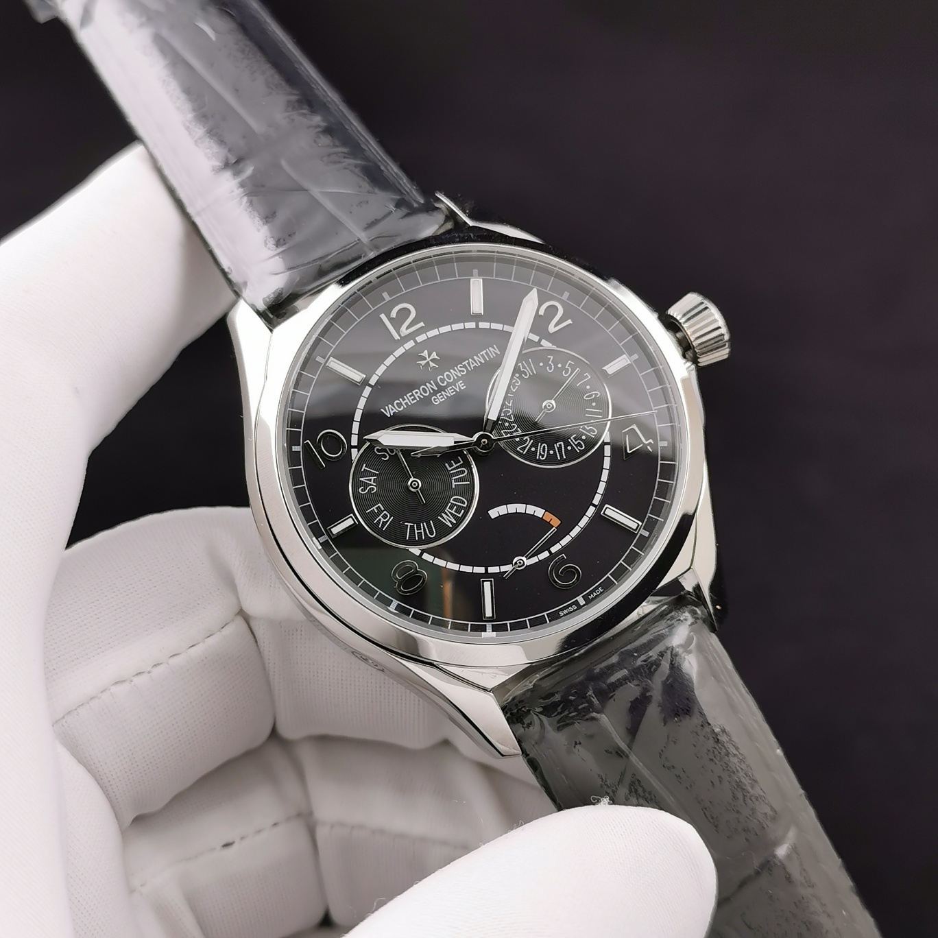 Classic Luminous Watch – IW-0893