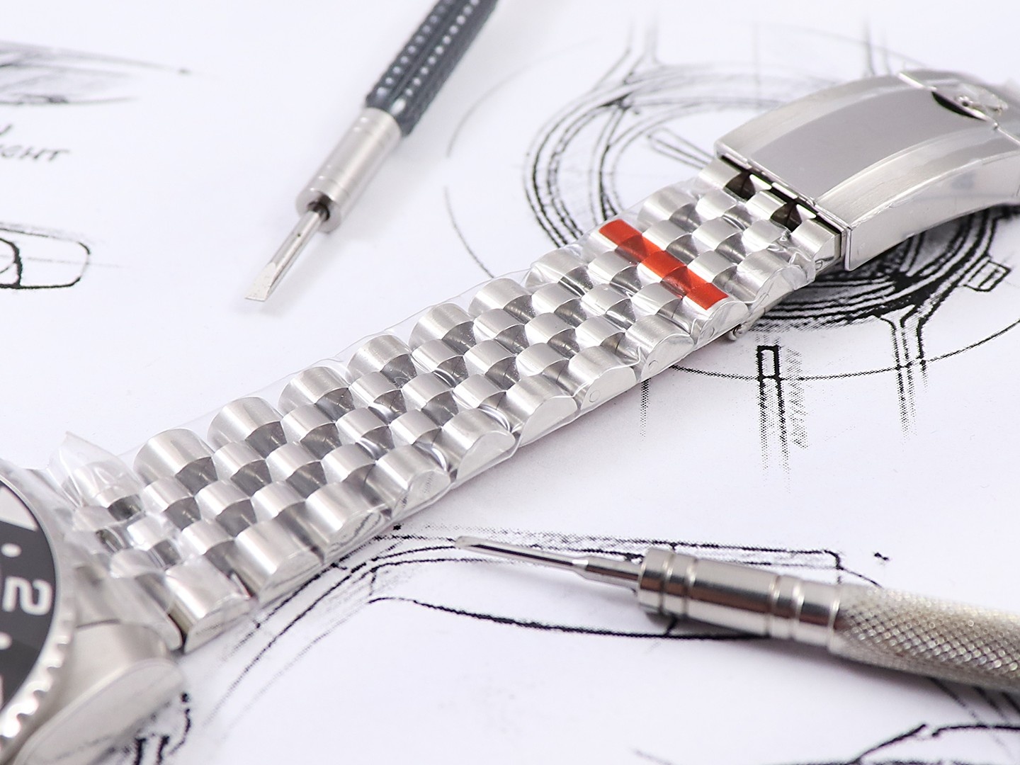 GMT-Master II Luminous Watch – IW-3085 - Image 7
