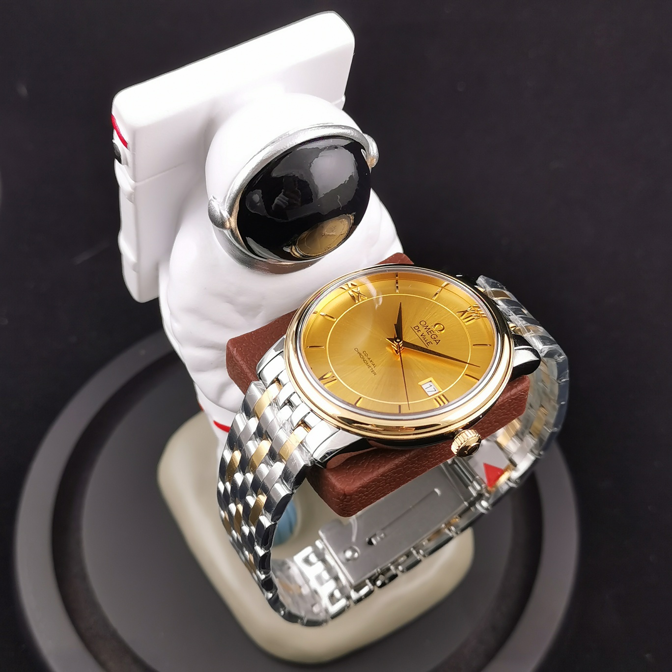 Omega De Ville 39.5 mm Watch – IW-1525 - Image 5