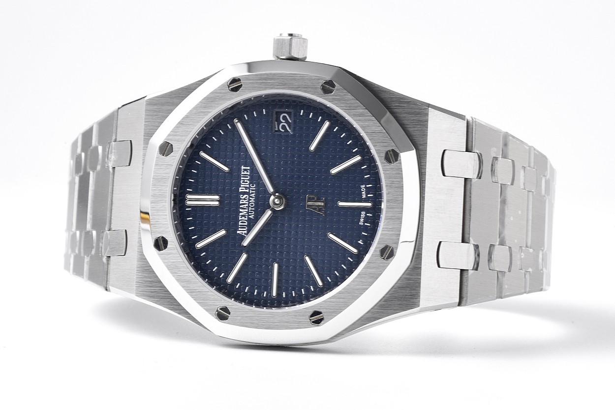 Audemars Piguet Royal Oak Watch – IW-2269 - Image 4