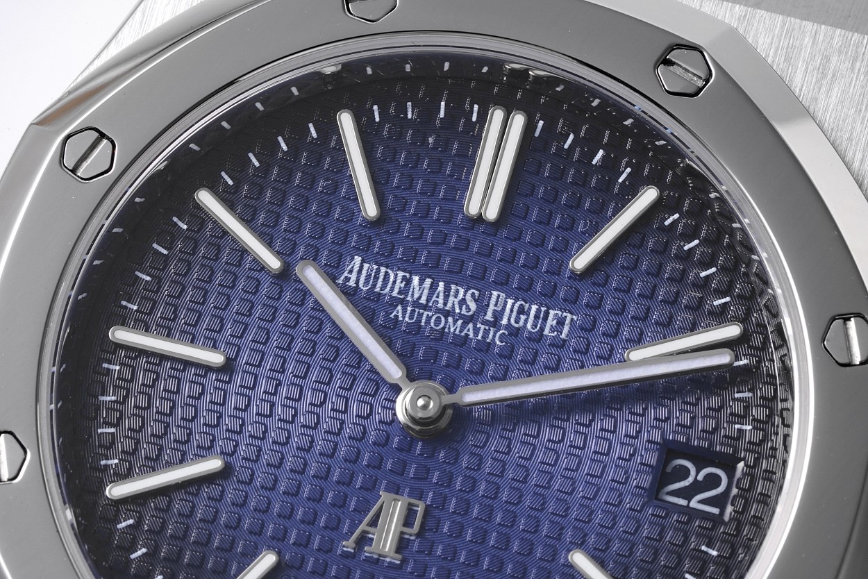 Audemars Piguet Royal Oak Watch – IW-2269 - Image 6