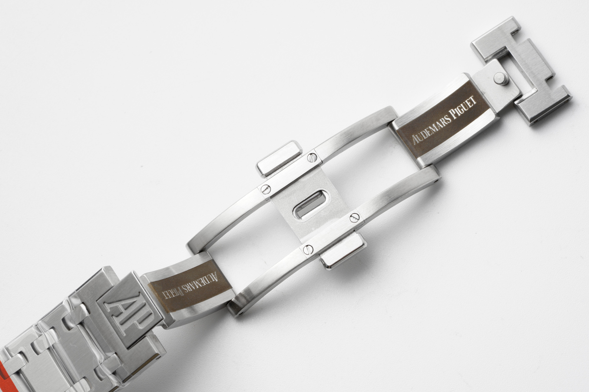 Audemars Piguet Royal Oak Watch – IW-2269 - Image 8