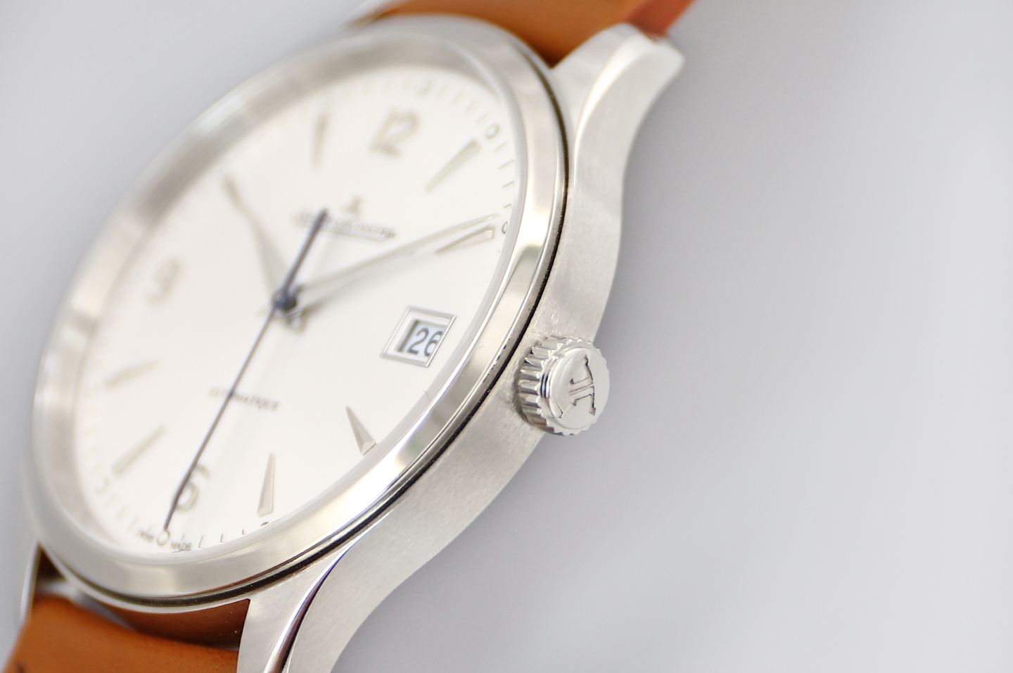 Jaeger-LeCoultre Master Control 40 mm Watch – IW-2182 - Image 4