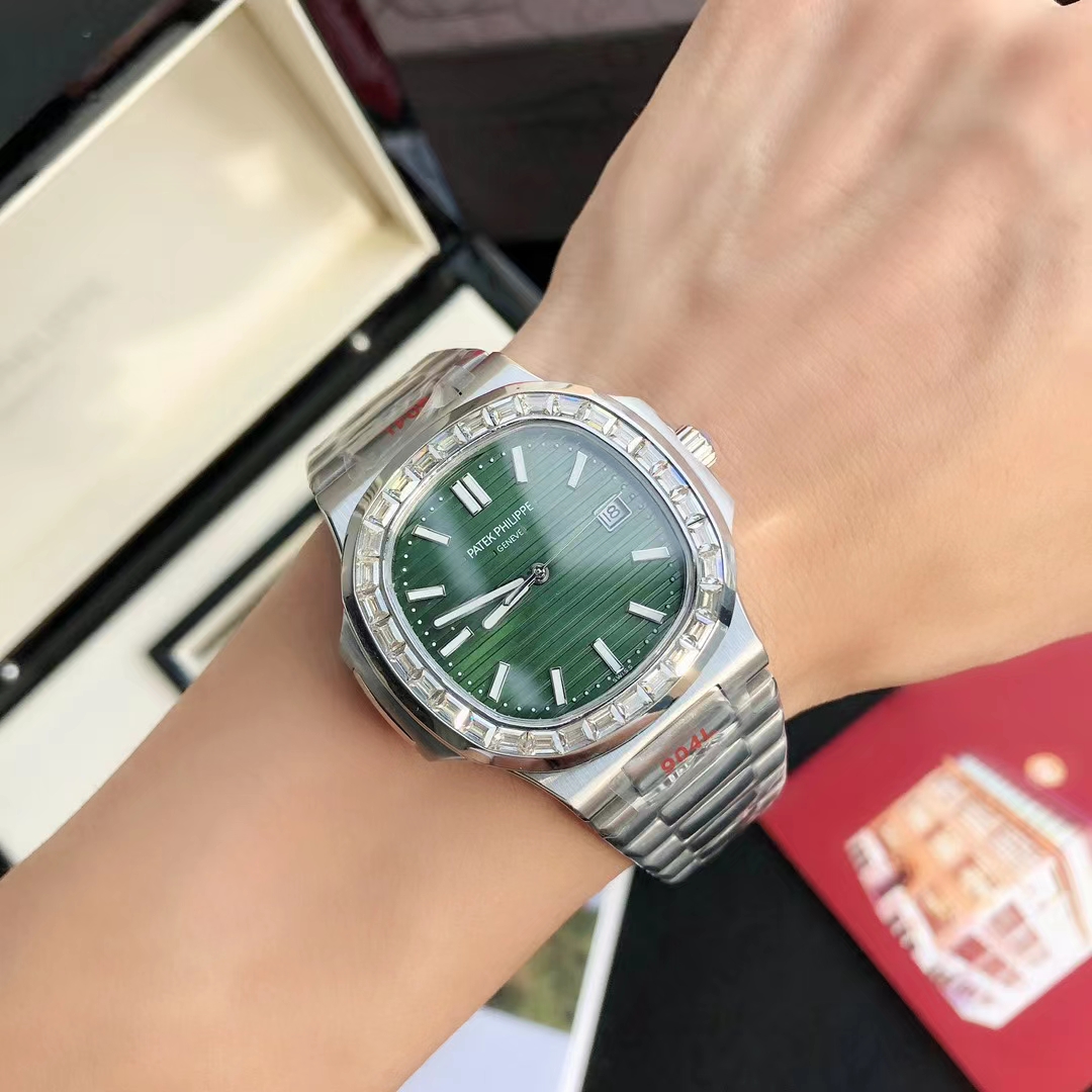 Patek Philippe Nautilus Diamond-Set 40 mm Watch – IW-2723 - Image 4