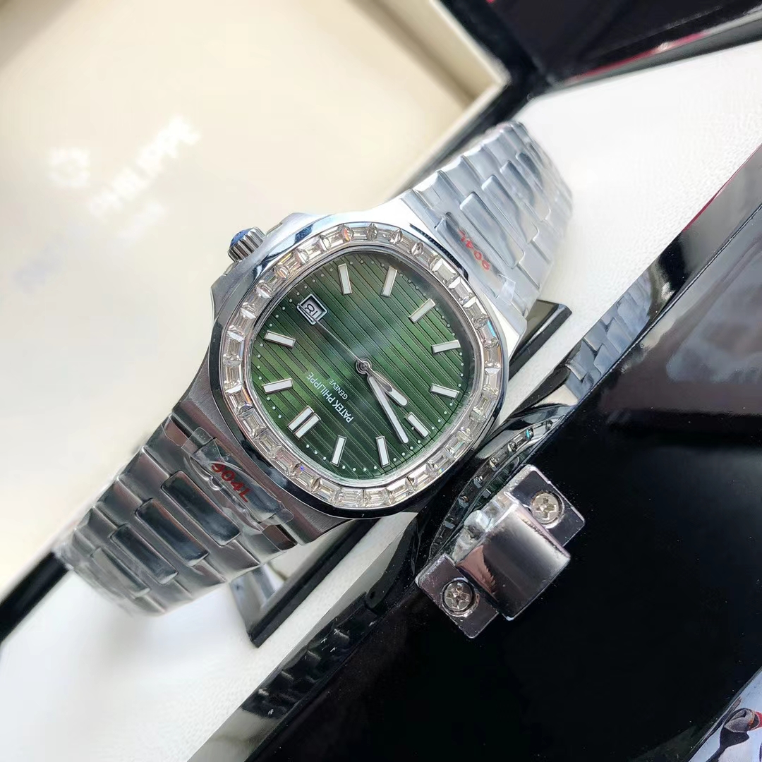 Patek Philippe Nautilus Diamond-Set 40 mm Watch – IW-2723 - Image 5
