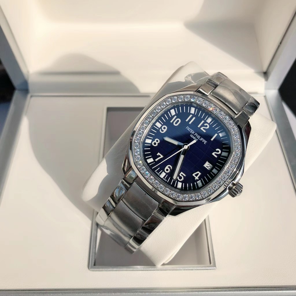 Patek Philippe Nautilus Diamond-Set Watch – IW-2719 - Image 3