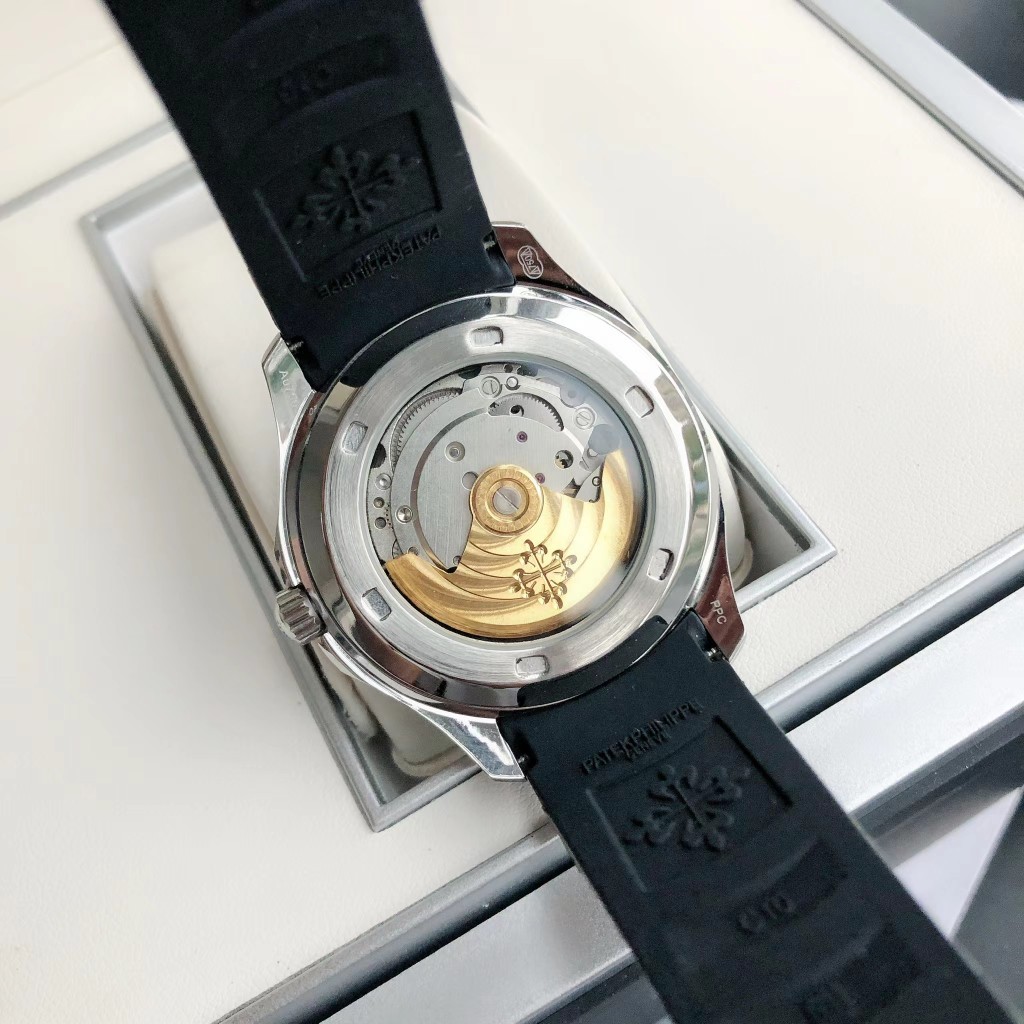 Patek Philippe Nautilus Watch – IW-2714 - Image 8