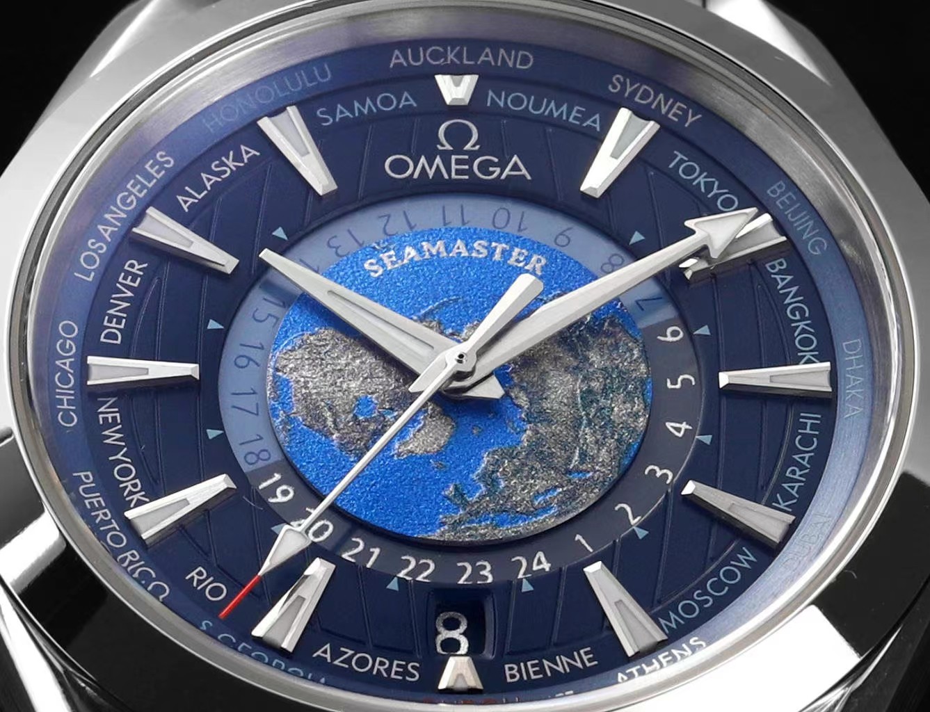 Omega Speedmaster Luminous Watch – IW-1422 - Image 4
