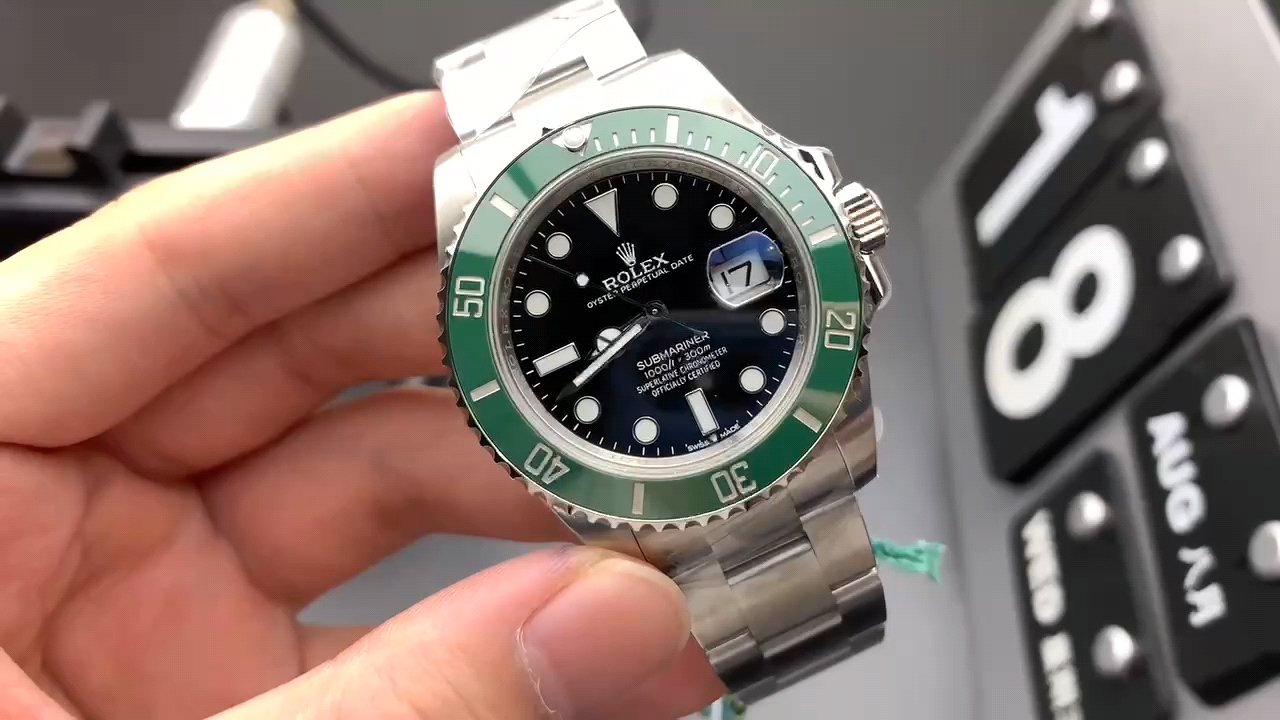 Green Submariner Black Dial Watch – IW-3584