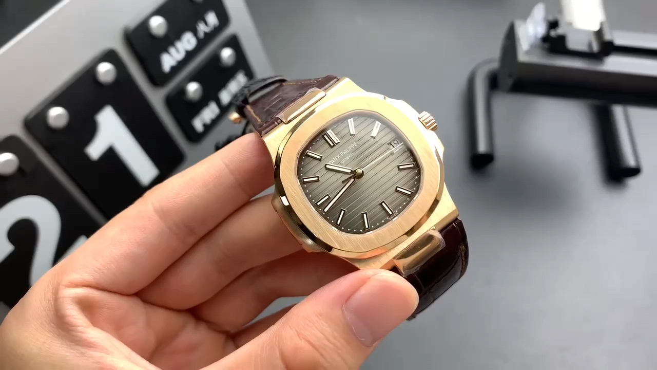 Nautilus Watch – IW-2332