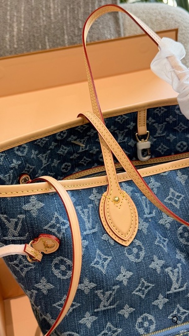 Louis Vuitton Neverfull-Style Denim-Look Monogram Tote — Colour Options - Image 8